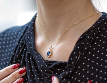 Load image into Gallery viewer, Sapphire Diamond Gold Necklace