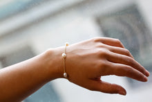 Load image into Gallery viewer, Pearl Bracelet 10K 14K 18K Solid Gold