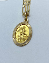 Load image into Gallery viewer, Saint Christopher Pendant, 10K 14K 18K, Oval Religious Medal, Italian Gold Necklace, Birthday Gift for Travellers, Mothers Day Gift