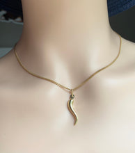Load image into Gallery viewer, Gold Horn Pendant, 18K Solid Gold Cornicello Necklace, Good Luck Protection, Chili Pepper Pendant , Gold Fine Jewelry, Birthday Gift Ideas