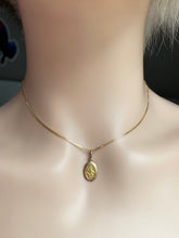 Load image into Gallery viewer, Saint Christopher Pendant, 15mm, 10K Solid Gold, Religious Medal Necklace, Gifts for Women, Protection Necklace, Birthday Gift Women