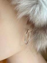 Load image into Gallery viewer, Round Trendy Hoop, Classic Hoop Design, 925 Sterling Silver, Comfortable Everyday Earrings, Birthday Gift Women,