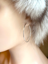 Load image into Gallery viewer, Round Trendy Hoop, Classic Hoop Design, 925 Sterling Silver, Comfortable Everyday Earrings, Birthday Gift Women,