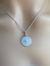 Load image into Gallery viewer, Cancer Zodiac Sign Silver, 18mm
