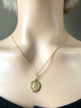 Load image into Gallery viewer, Jesus Christ Redentore Pendant, 14mm, 10K 18K, Solid Gold Jesus Necklace, Italian Made Medallion, Birthday Gift Ideas,
