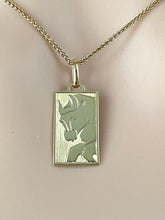 Load image into Gallery viewer, 18K Taurus Zodiac Pendant