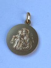 Load image into Gallery viewer, Sacred Heart Of Jesus, 18mm, 18K Solid Gold, Double Face Scapular, Religious Medal Unisex, Birthday Gift for Husband, Brother