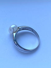 Load image into Gallery viewer, Pearl Solitaire Ring, 925 Sterling Silver Ring, Freshwater Pearl Ring, Birthday Gift for Women, Mothers Day Gift