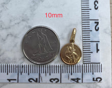 Load image into Gallery viewer, Saint Christopher 10K Gold, 10mm