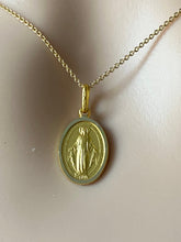 Load image into Gallery viewer, 18K Our Lady of Miraculous, 15mm