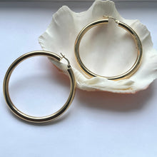 Load image into Gallery viewer, 10K 14K 18K Gold Hoop Earrings, 4mm Thick