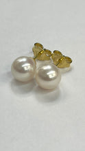 Load image into Gallery viewer, 18K Pearl Gold Earrings, 8mm Japanese Pearl, Solid Gold Earrings, Bride Earrings, Birthday Gift for Women, Jewelry for Woman