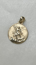 Load image into Gallery viewer, Saint Michael Pendant, 16mm, 10K 14K Gold Medal, Protection Pendant, Gift for Police, Gift for Soldiers, Gift for Doctors, Mothers Day