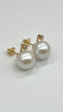 Load image into Gallery viewer, Diamond Pearl Gold Earrings, 14K Solid Gold Stud Earrings, 10mm Freshwater Pearl, Bridal Jewelry, Jewelry for Woman, Mothers Day Gift