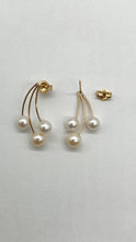 Load image into Gallery viewer, Pearl Gold Earrings, 14K Solid Gold Earrings, Wedding Bride Earrings, Birthday Gift for Women, Mothers Day Gift