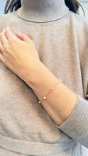 Load image into Gallery viewer, Pearl Bracelet 10K 14K 18K Solid Gold