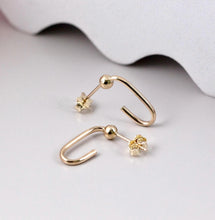 Load image into Gallery viewer, Arc Gold Earrings, 10K Solid Gold Arc Stud Earrings, Trendy Earrings for Girl