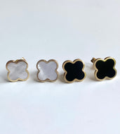 10K Gold Clover Stud Earrings, Four Clover Earrings, Small Earring, Mother of Pearl Earrings, Birthday Gift for Daughter, Minimalist Jewelry