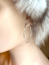 Load image into Gallery viewer, Round Trendy Hoop, Classic Hoop Design, 925 Sterling Silver, Comfortable Everyday Earrings, Birthday Gift Women,
