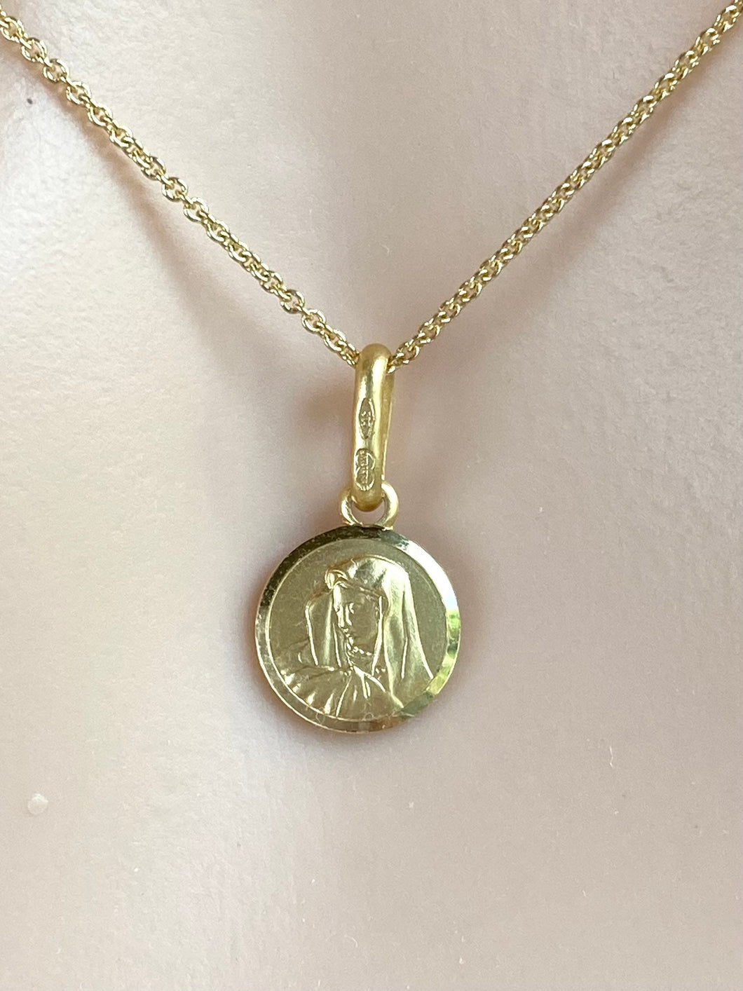 Mama Mary Pendant, 8mm Tiny, 18K Solid Gold, Minimalist Religious Necklace, Religious Jewelry for Women, Baby Baptism Gift, Medal