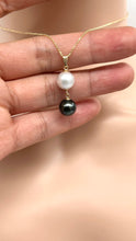 Load image into Gallery viewer, 14K Pearl Black White Necklace
