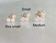 Akoya Pearl Gold Earrings, 10K 14K 18K Solid Gold, Handmade in Montréal Canada, Minimalist Earrings For Women, Mothers Day Gift for Wife